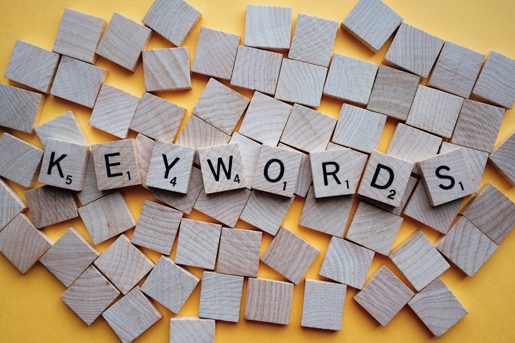 Search Engine Ad Management - Using the right keywords is a must