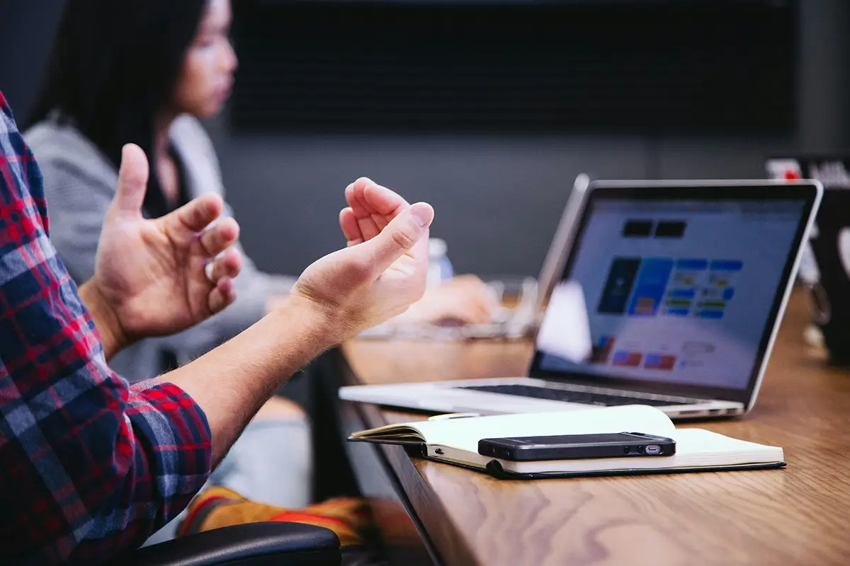 Why Magnitude over Legacy agencies Lead Gen Phoenix